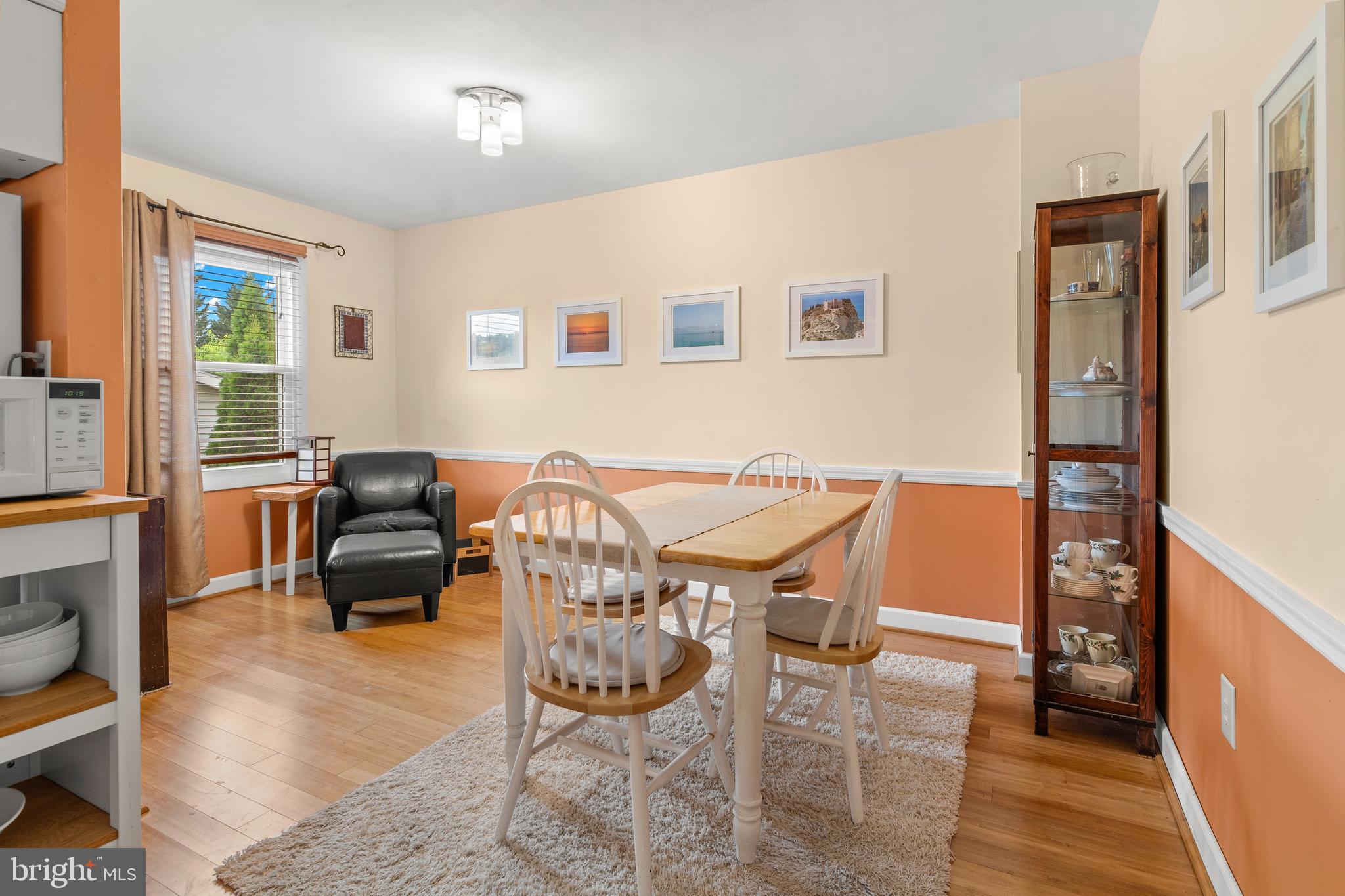 MAPLE RIDGE - Residential Lease