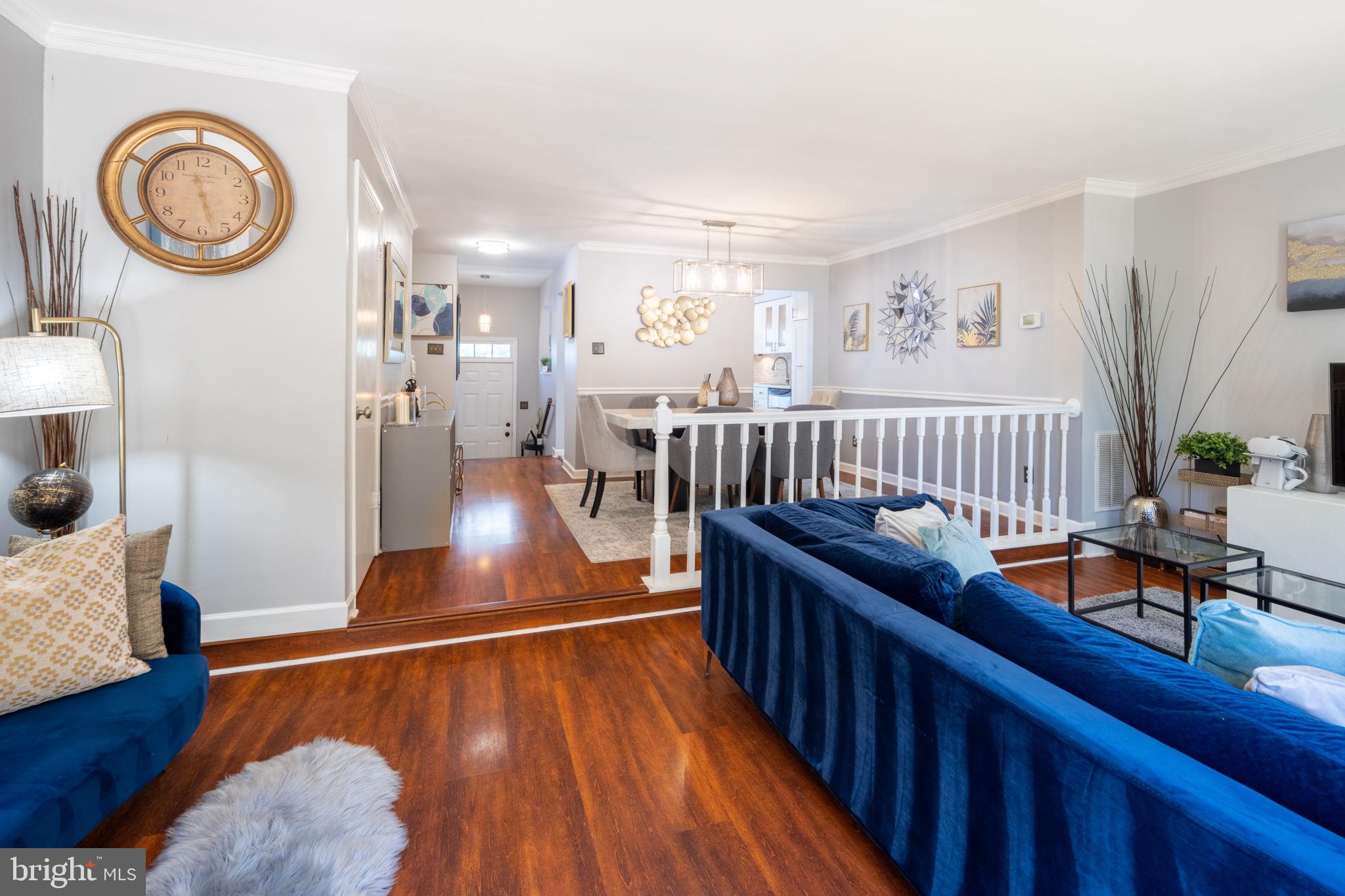 LAUREL LAKES - Residential