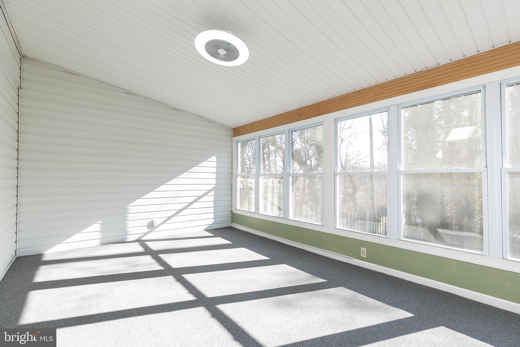 BRIGHTLEAF - Residential Lease