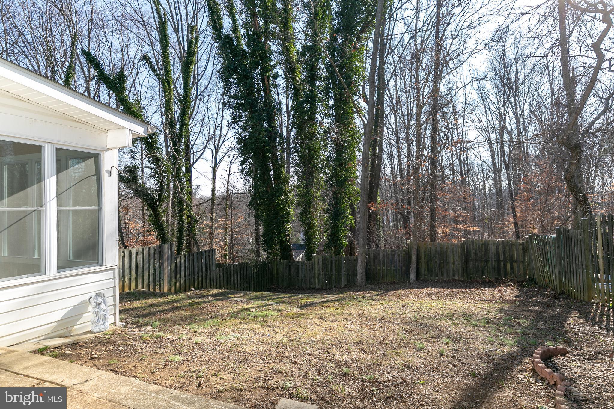 BRIGHTLEAF - Residential Lease