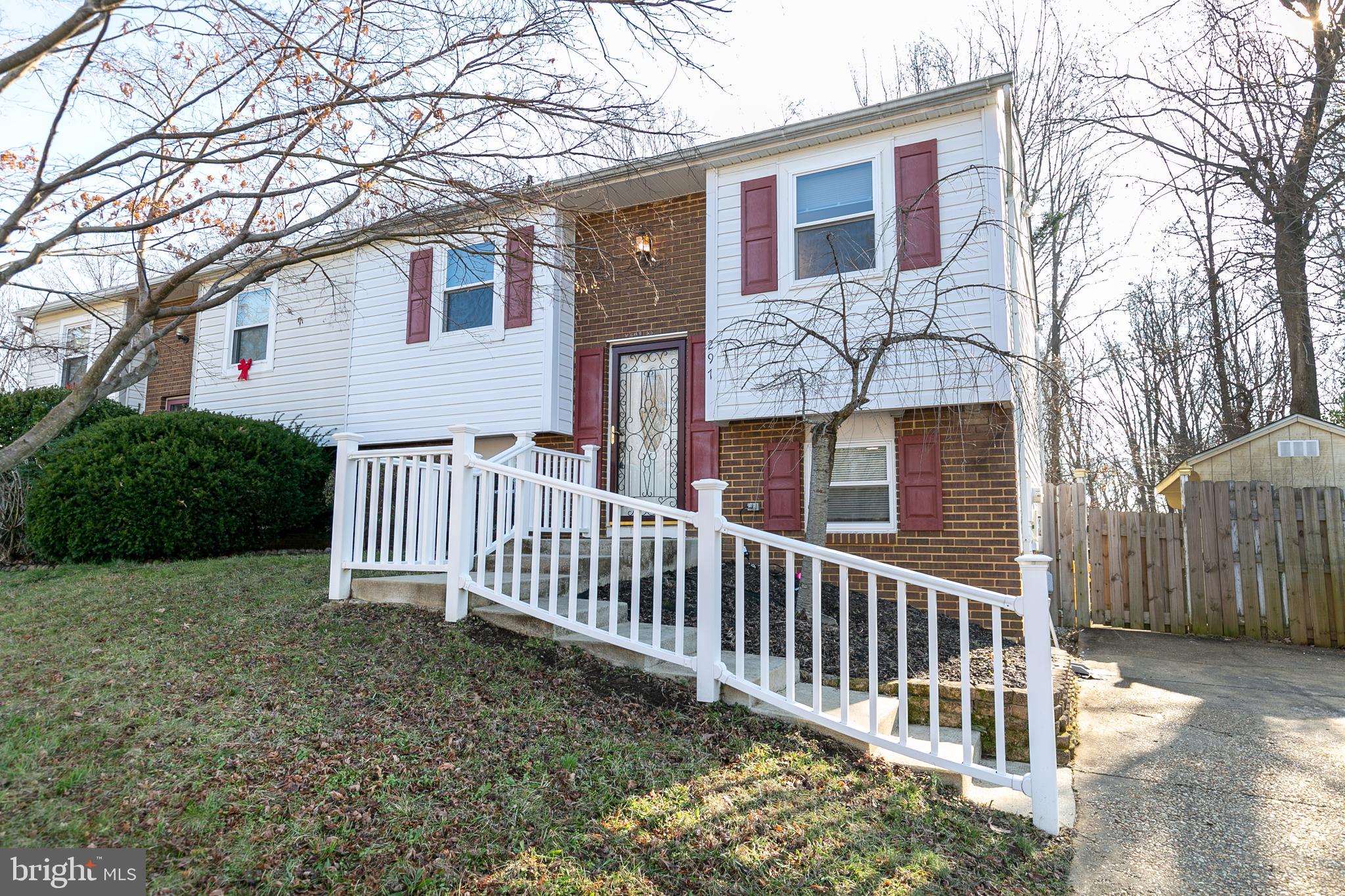 BRIGHTLEAF - Residential Lease