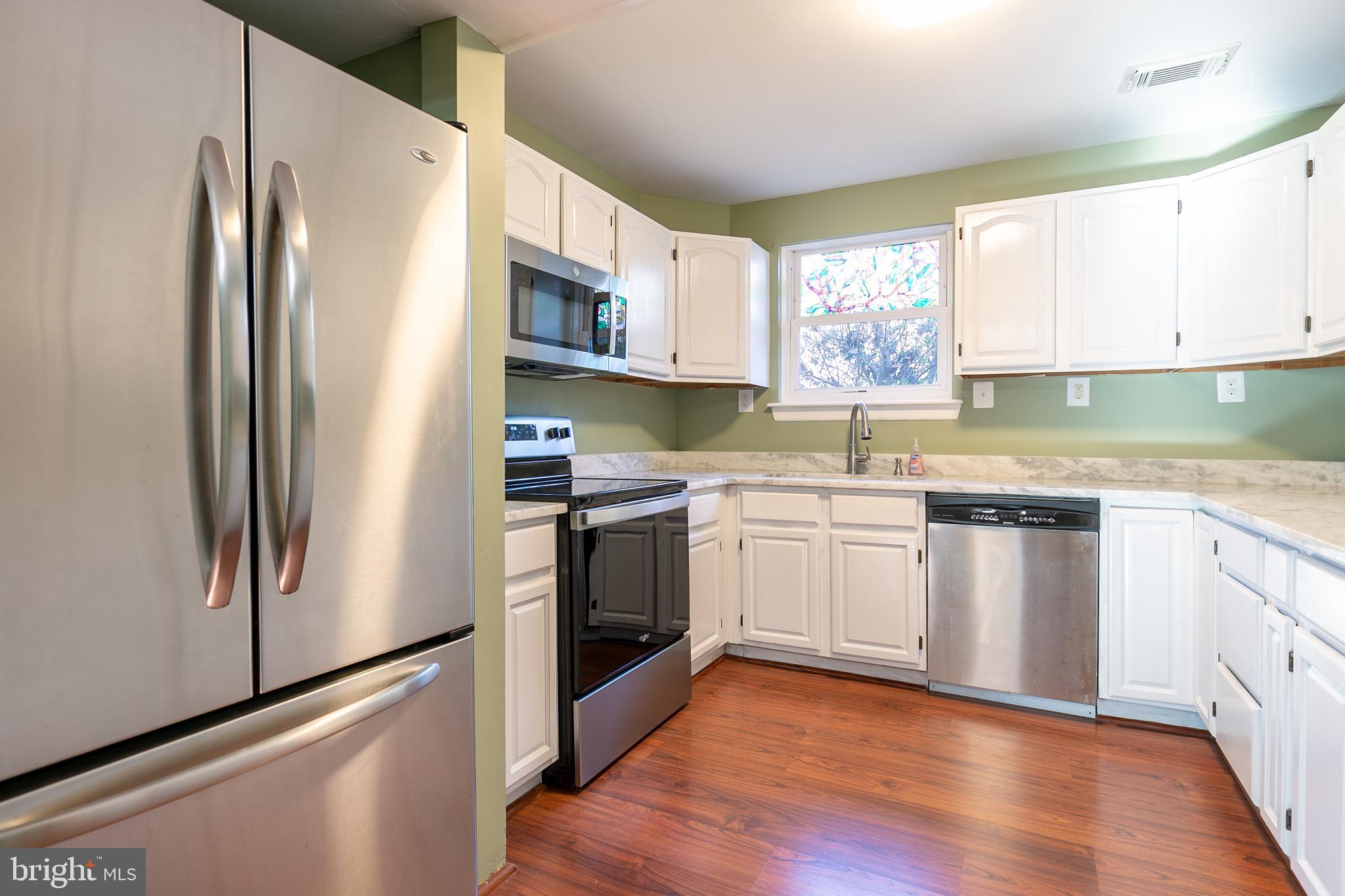 BRIGHTLEAF - Residential Lease