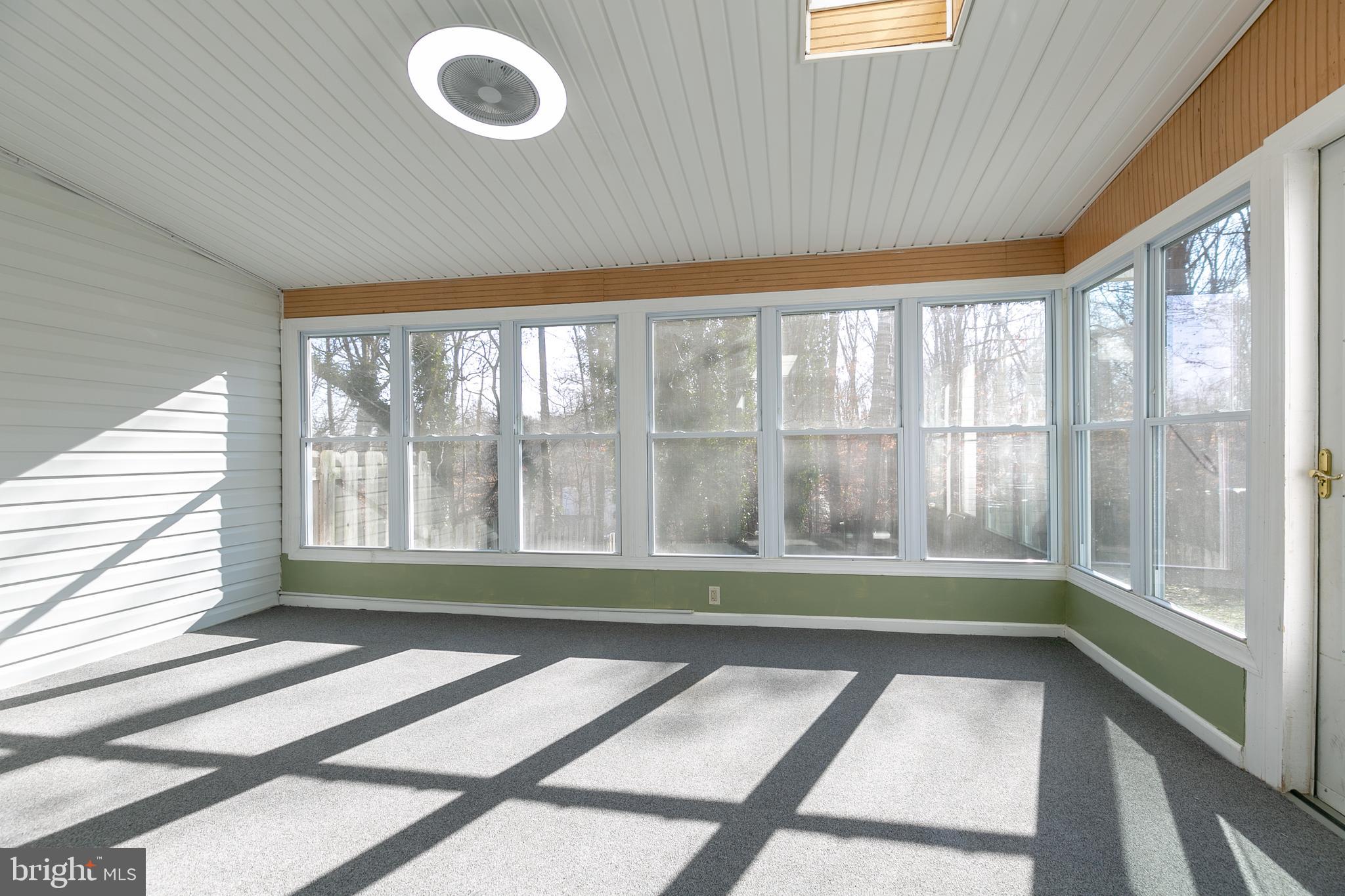 BRIGHTLEAF - Residential Lease