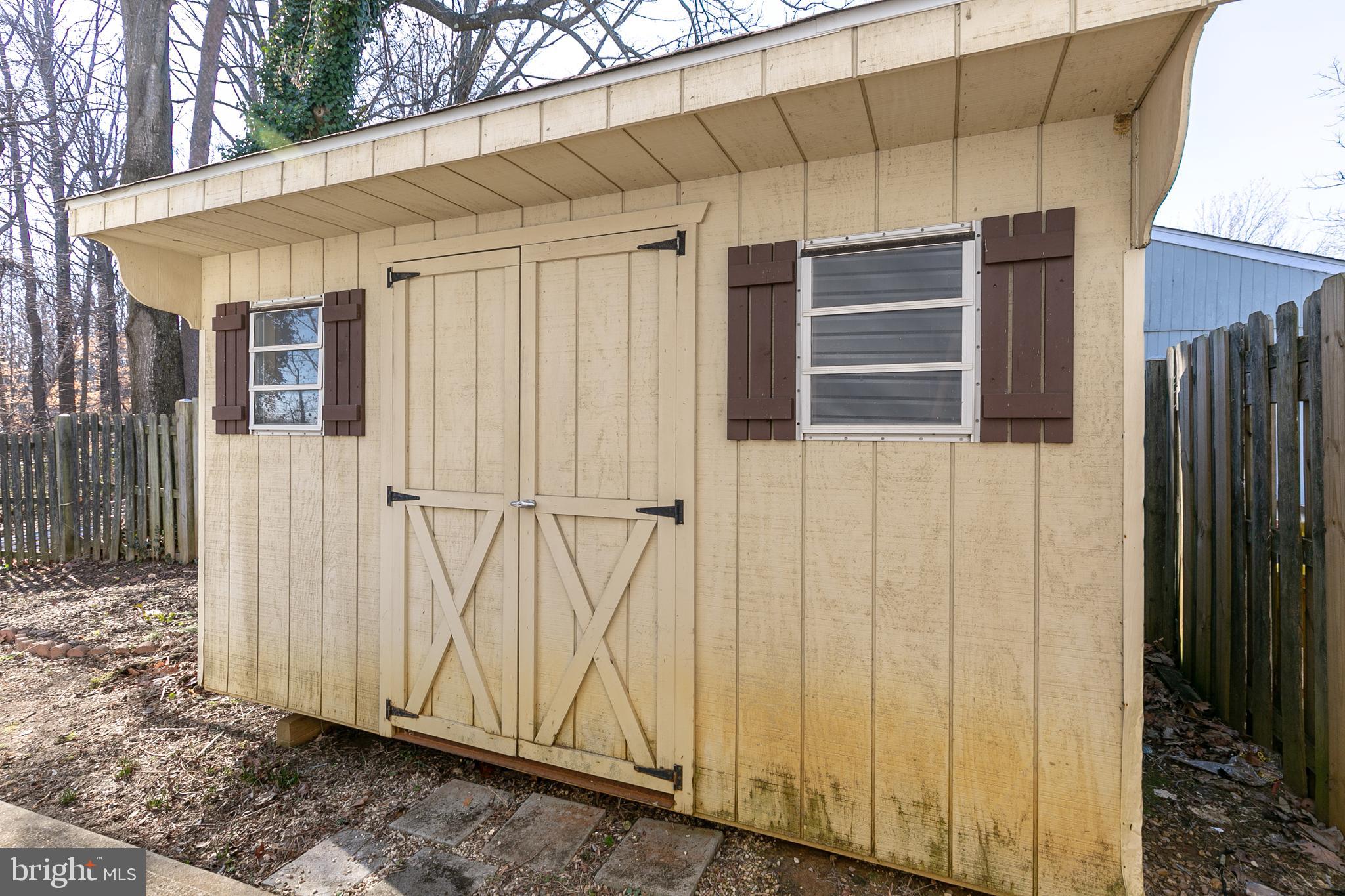 BRIGHTLEAF - Residential Lease