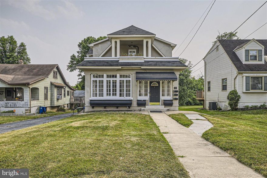 Bright and sunny updated apartment with 2 beds/1.5 baths. Open floorplan, hardwood floors, in  unit washer/dryer, dishwasher and off street parking.  Easy access to restaurants and shopping , Close to Morgan State and Lake  Montebello.  Be Downtown or in Towson  within 15 mins.