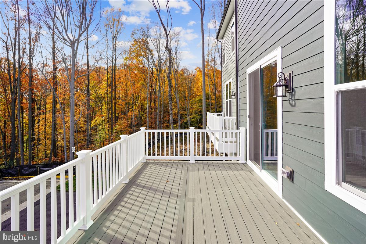 POTOMAC SHORES - Residential Lease