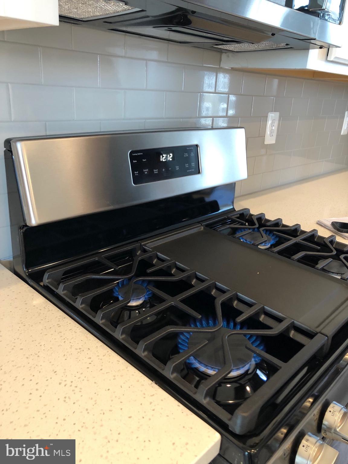 POTOMAC SHORES - Residential Lease