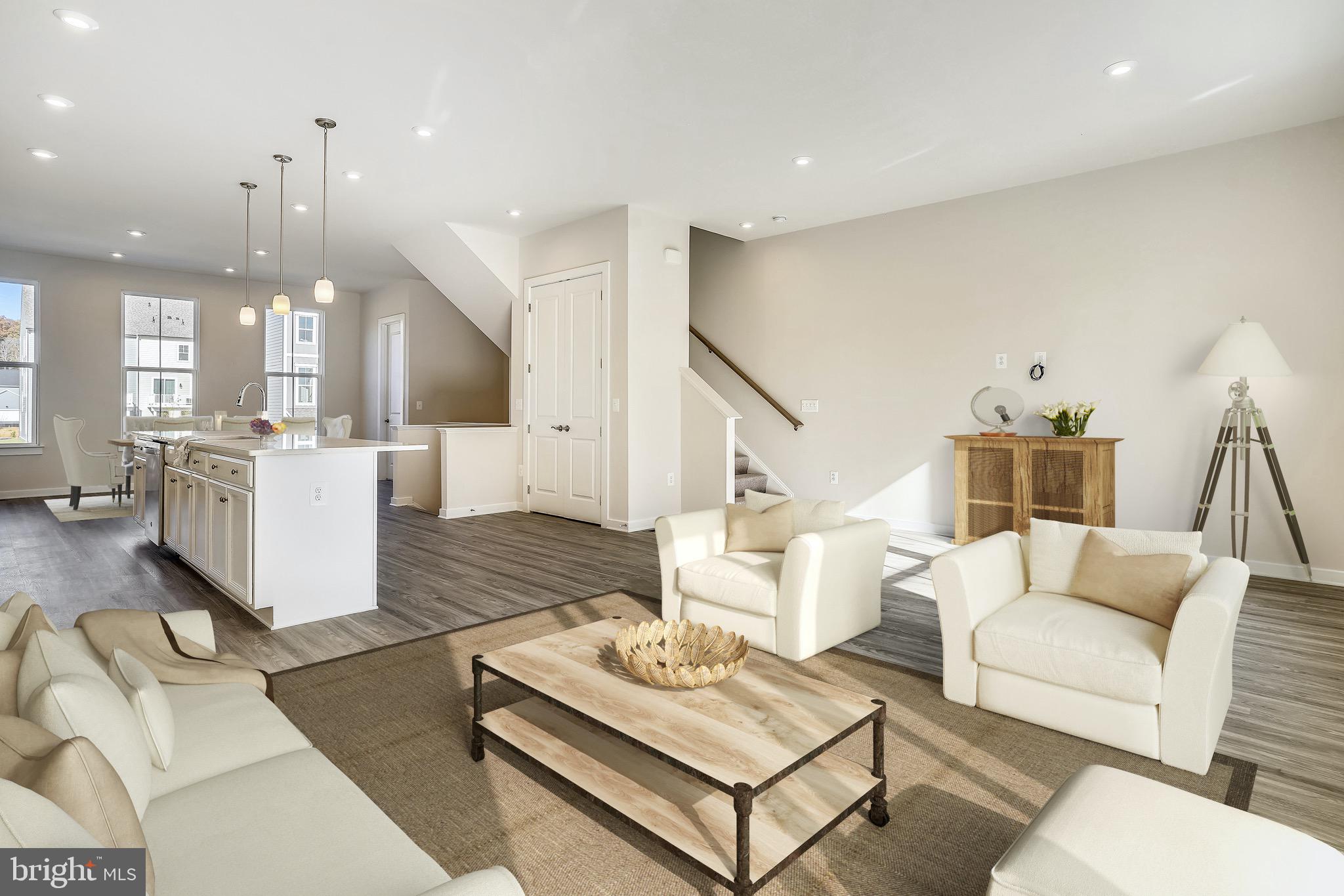 POTOMAC SHORES - Residential Lease