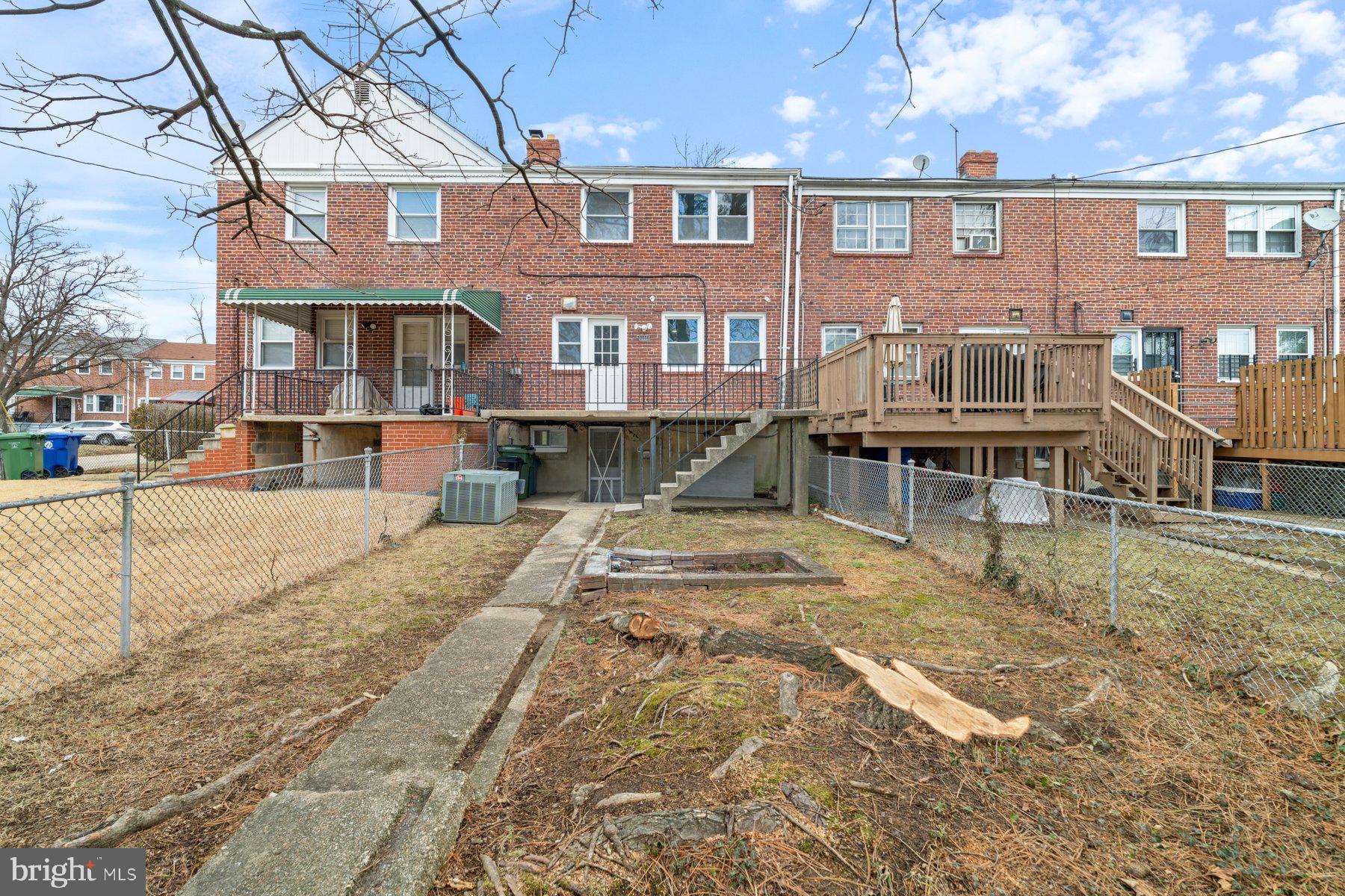 LOCH RAVEN - Residential