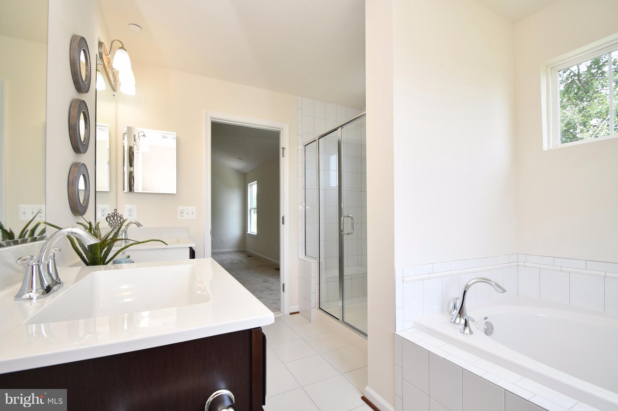 FINBAR PLACE - Residential