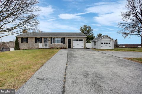 45 LEE ANN COURT HANOVER PA 17331