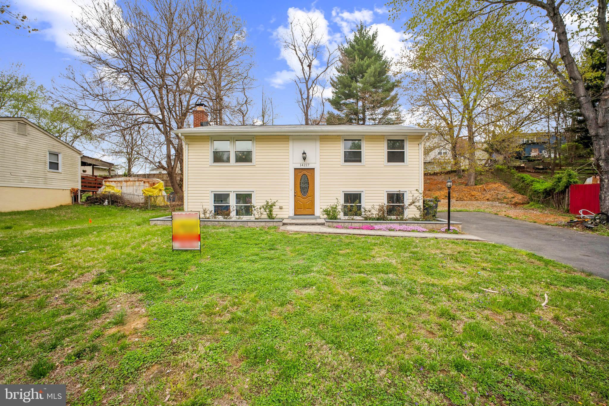 DALE CITY - Residential Lease