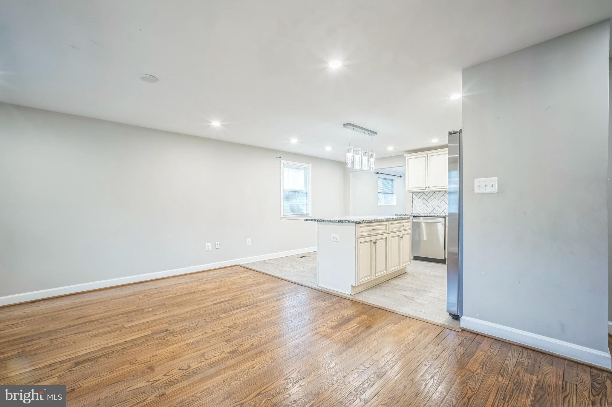 DALE CITY - Residential Lease