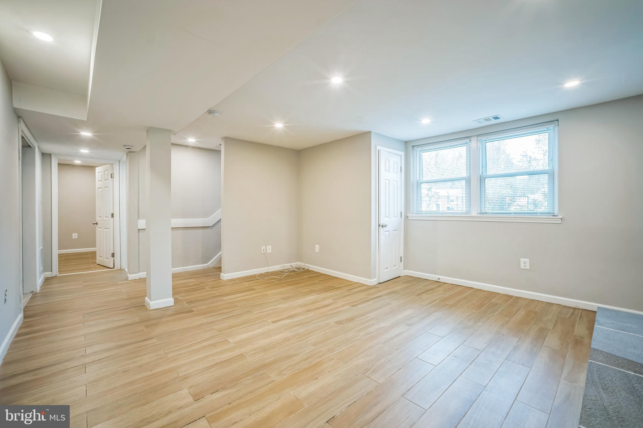 DALE CITY - Residential Lease