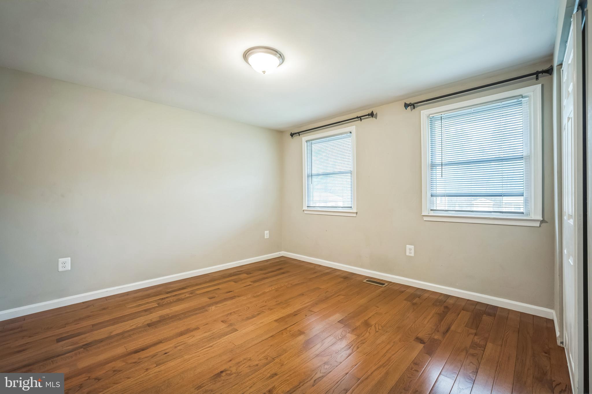 DALE CITY - Residential Lease