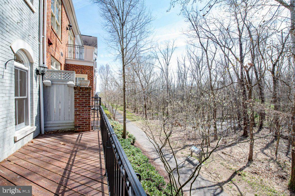 FORDS LANDING - Residential