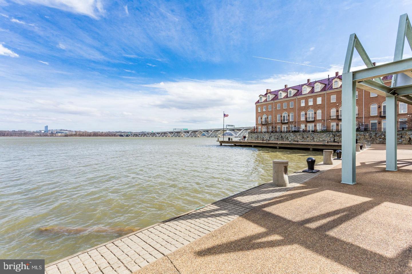 FORDS LANDING - Residential