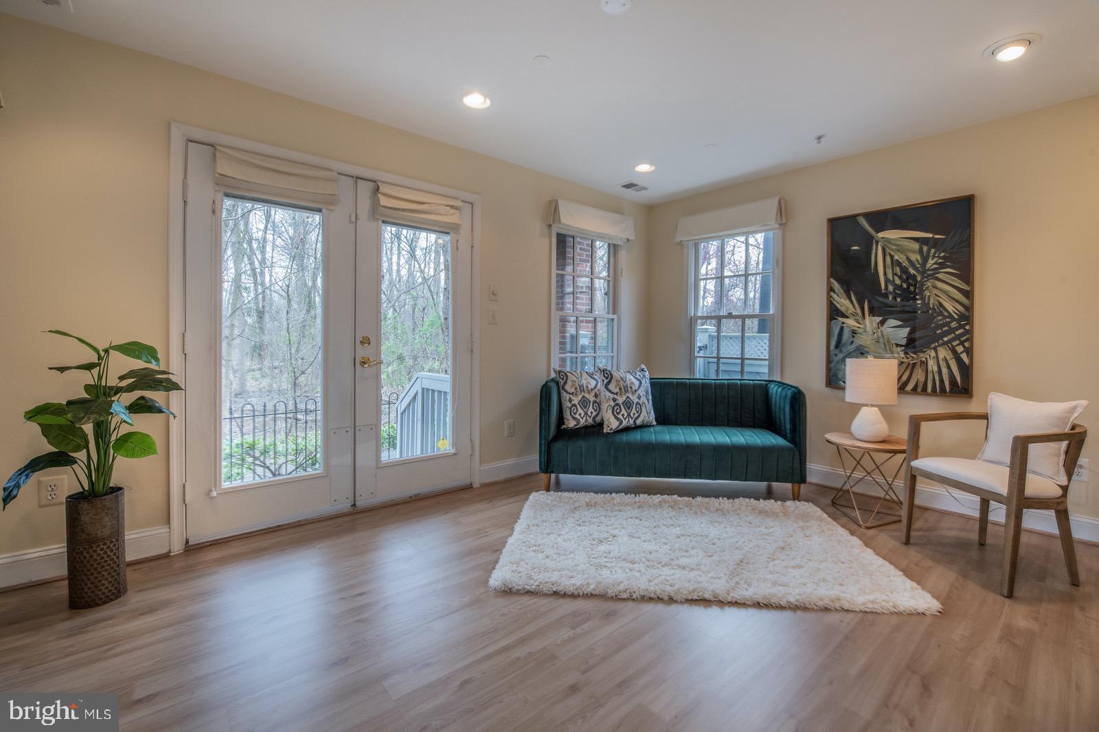 FORDS LANDING - Residential