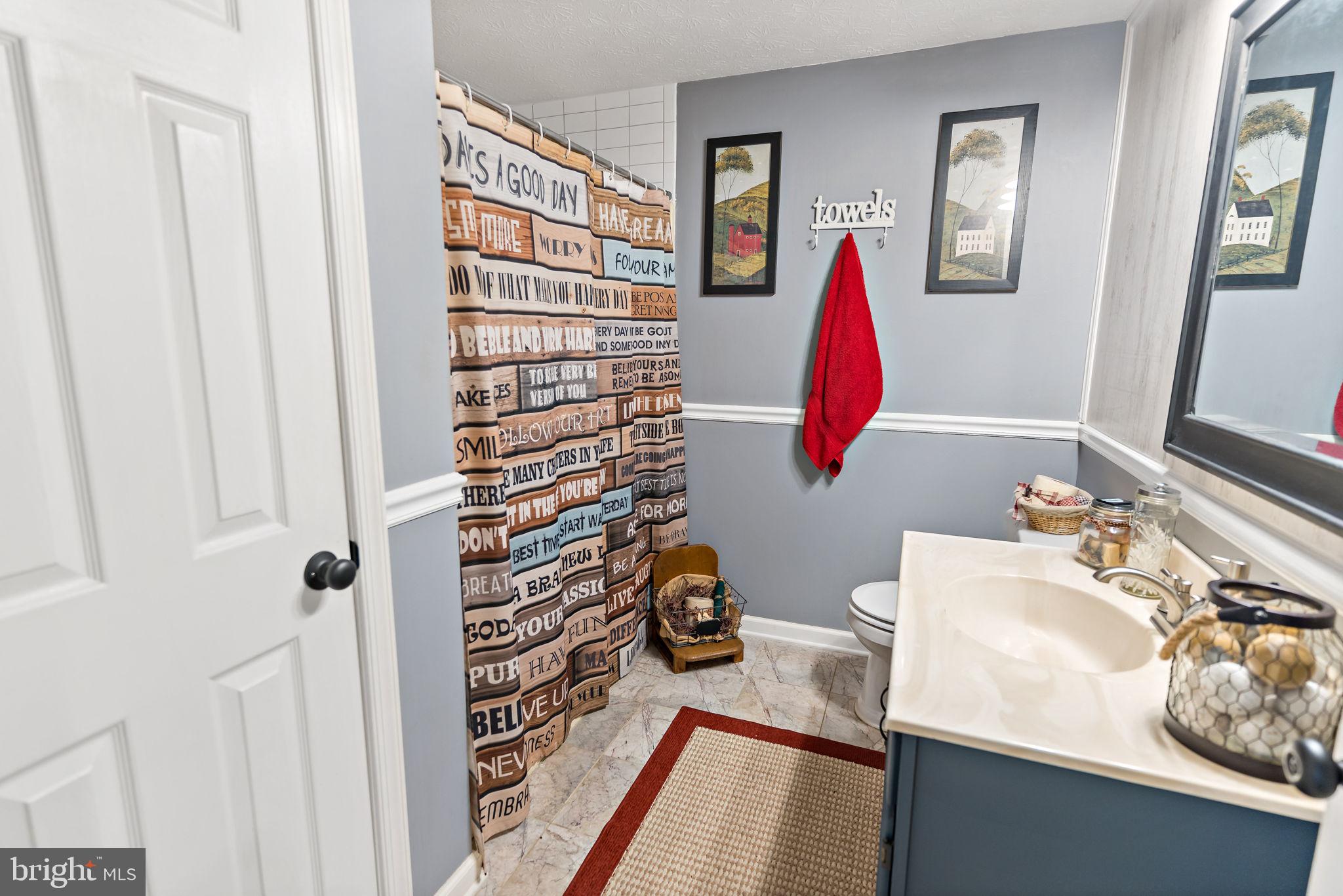 RIDGEWOOD MANOR - Residential