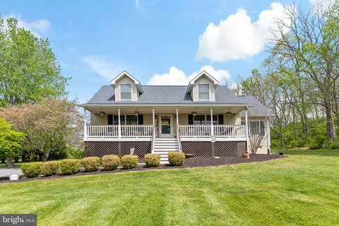 63 Lewill Lane, Bunker Hill, WV MLS: WVBE2039356