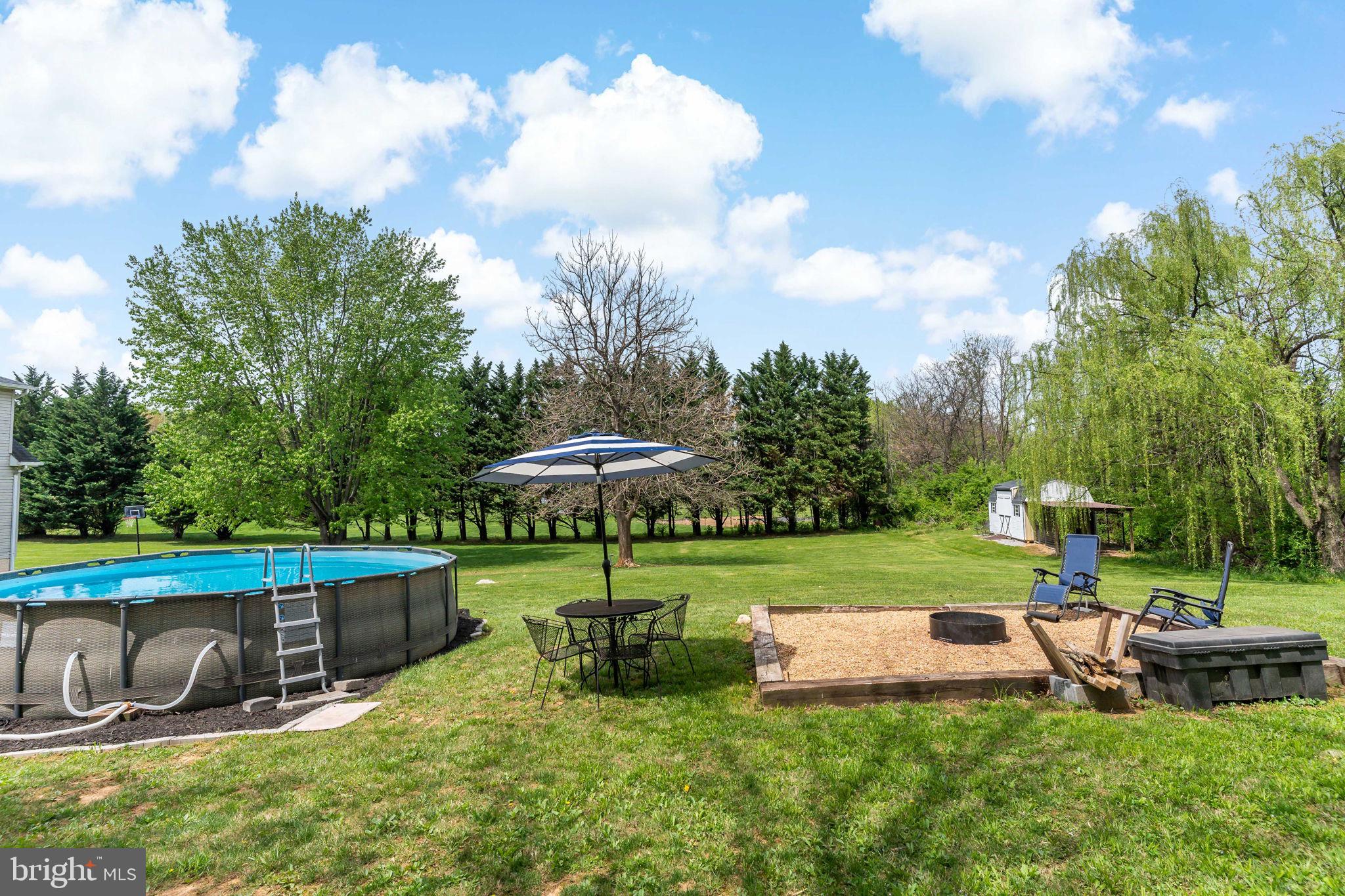 RIDGEWOOD MANOR - Residential