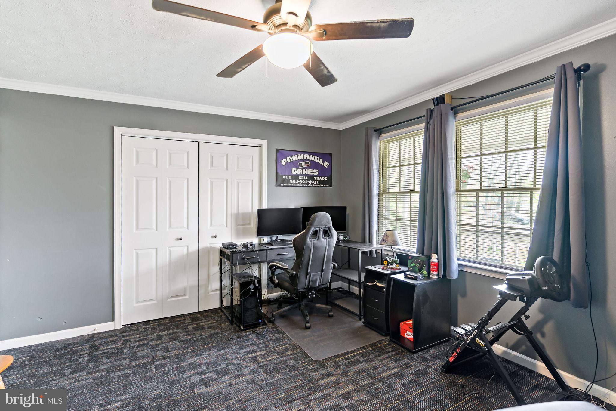 RIDGEWOOD MANOR - Residential