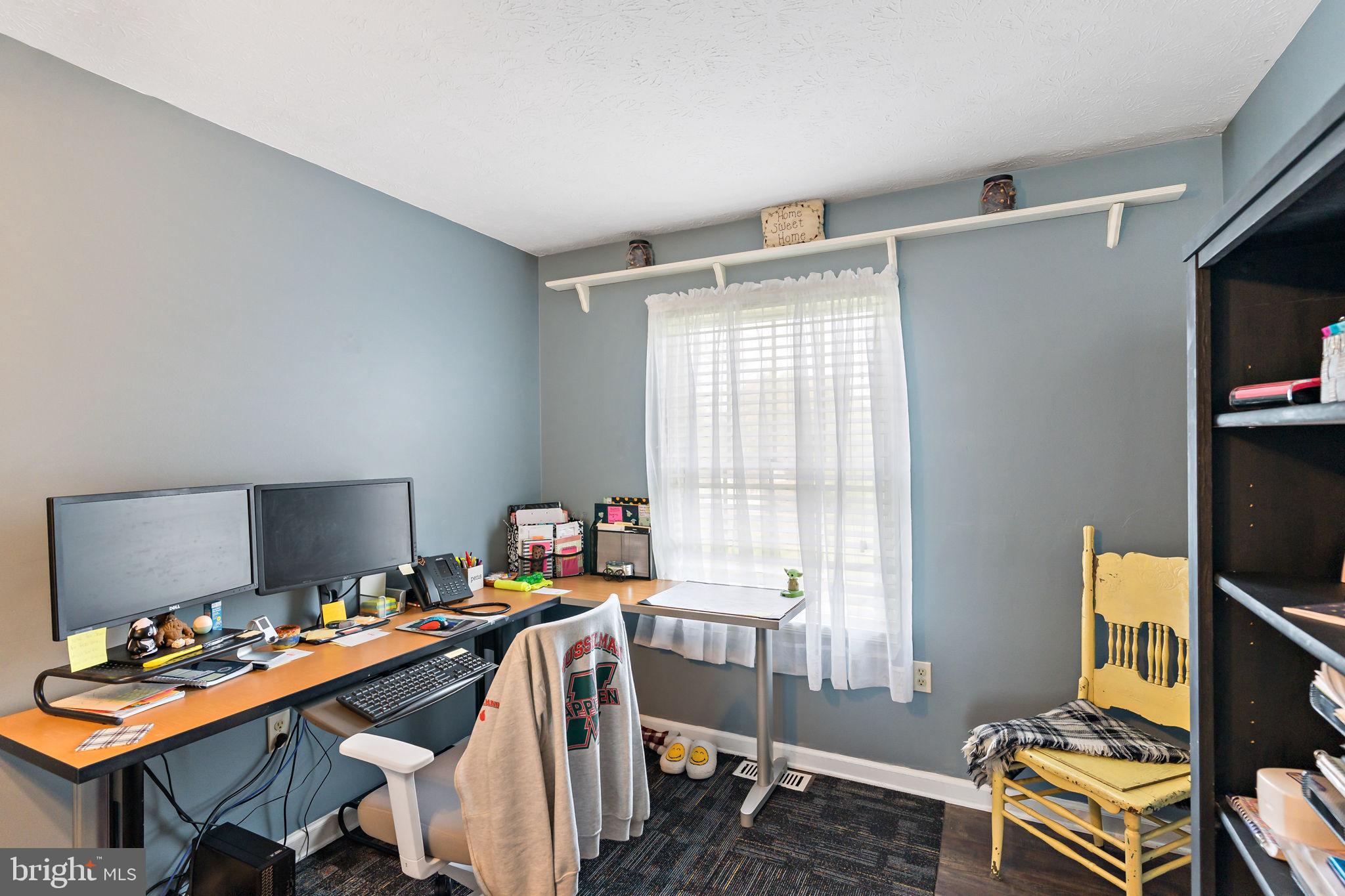 RIDGEWOOD MANOR - Residential