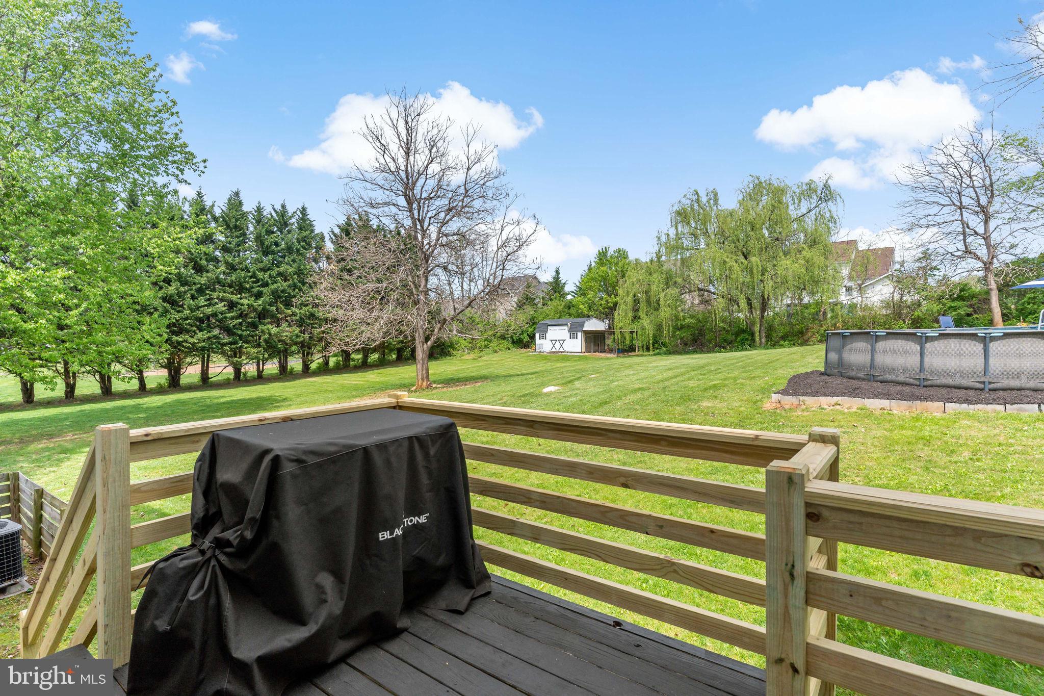 RIDGEWOOD MANOR - Residential