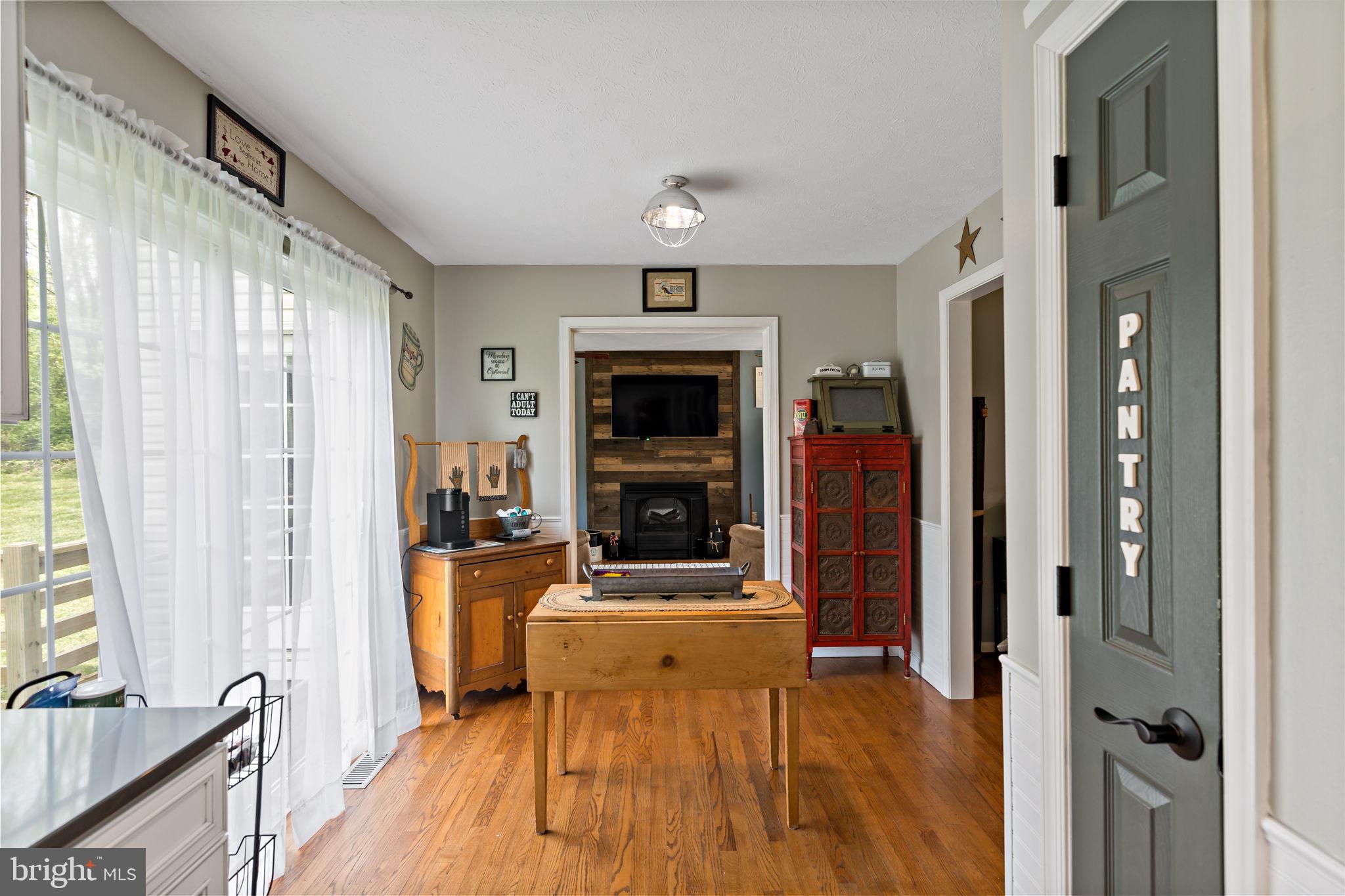 RIDGEWOOD MANOR - Residential