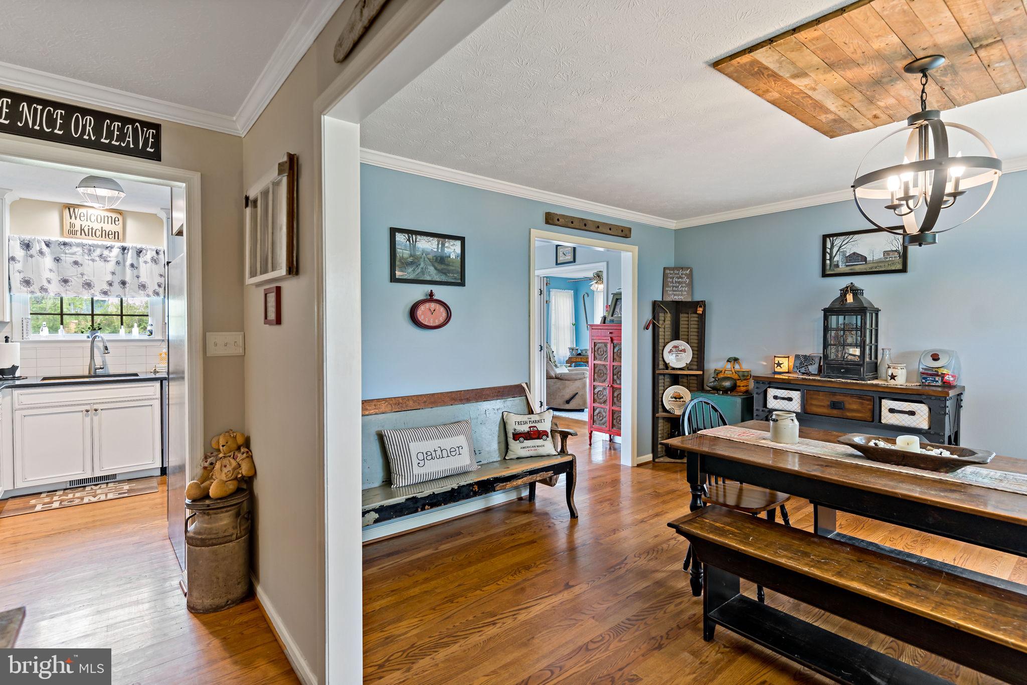 RIDGEWOOD MANOR - Residential