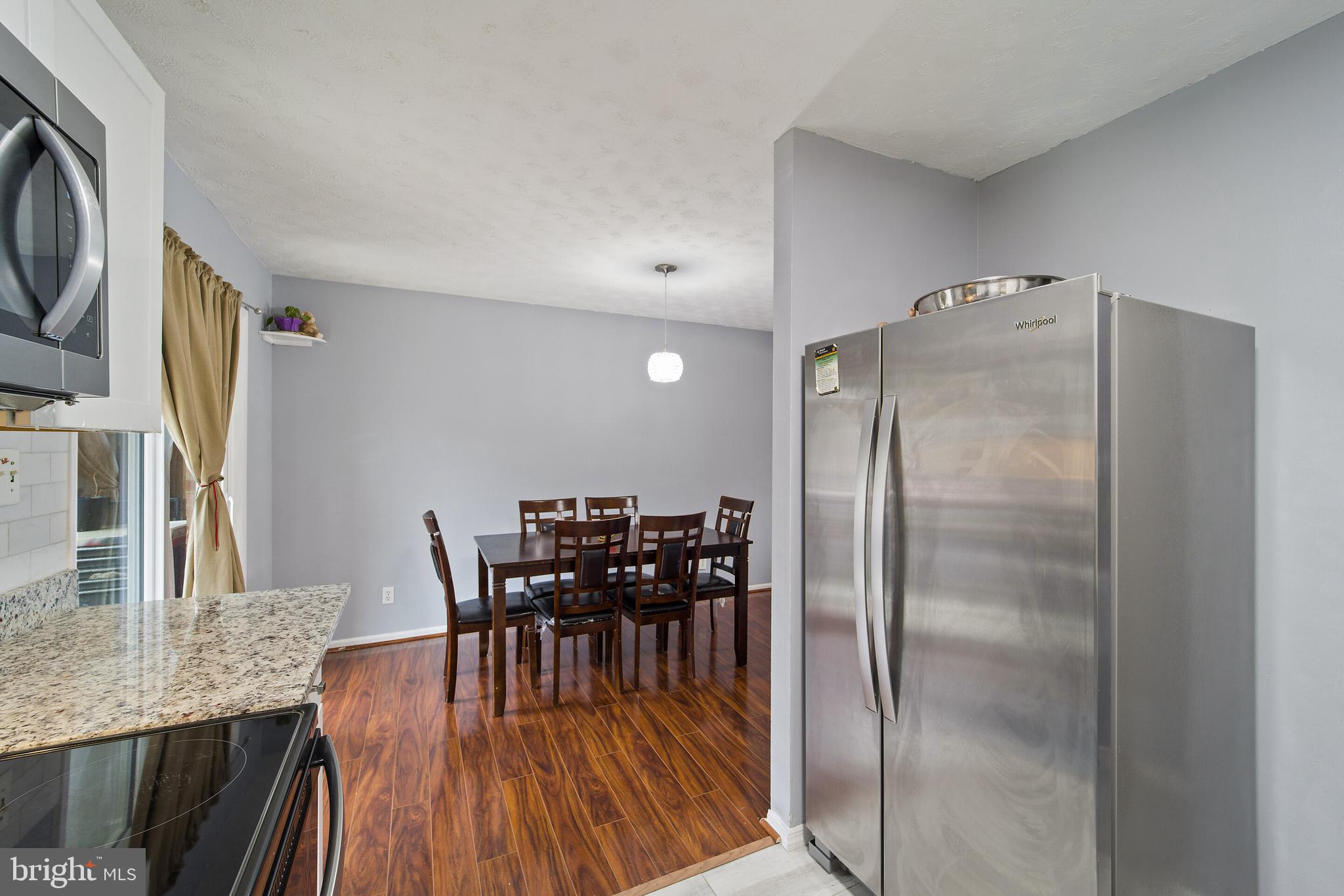 PEMBROOKE - Residential