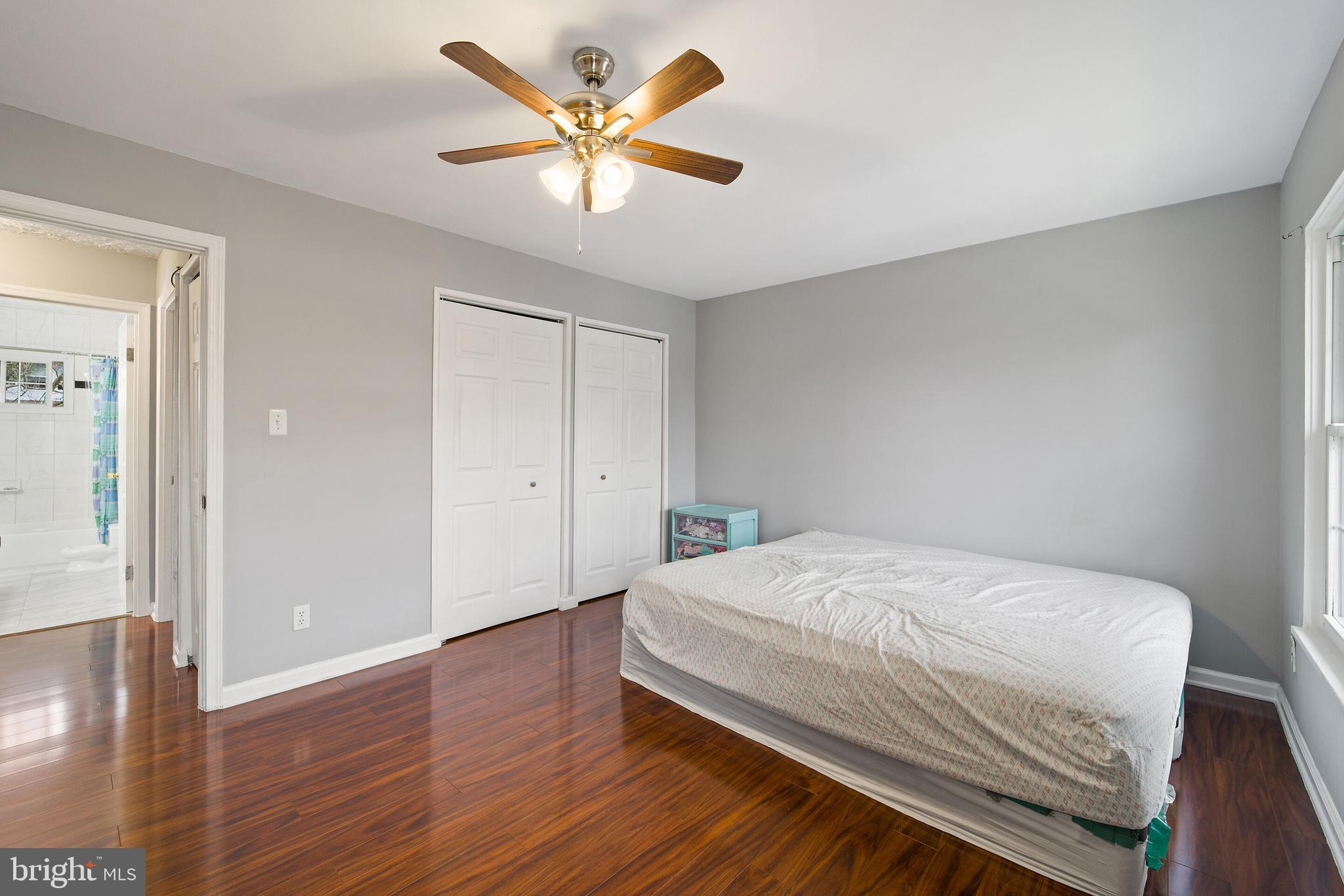 PEMBROOKE - Residential