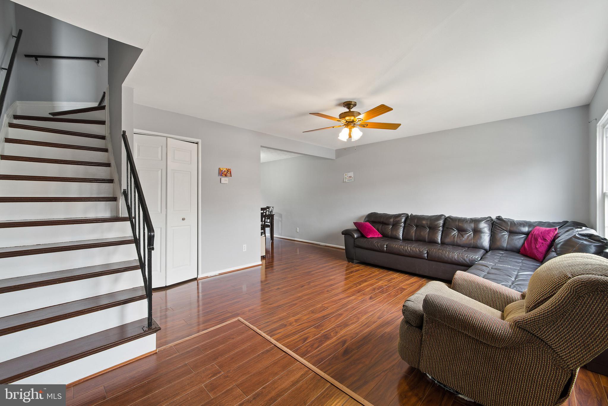 PEMBROOKE - Residential