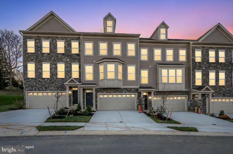 255 GROVE VIEW DRIVE HOCKESSIN DE 19707