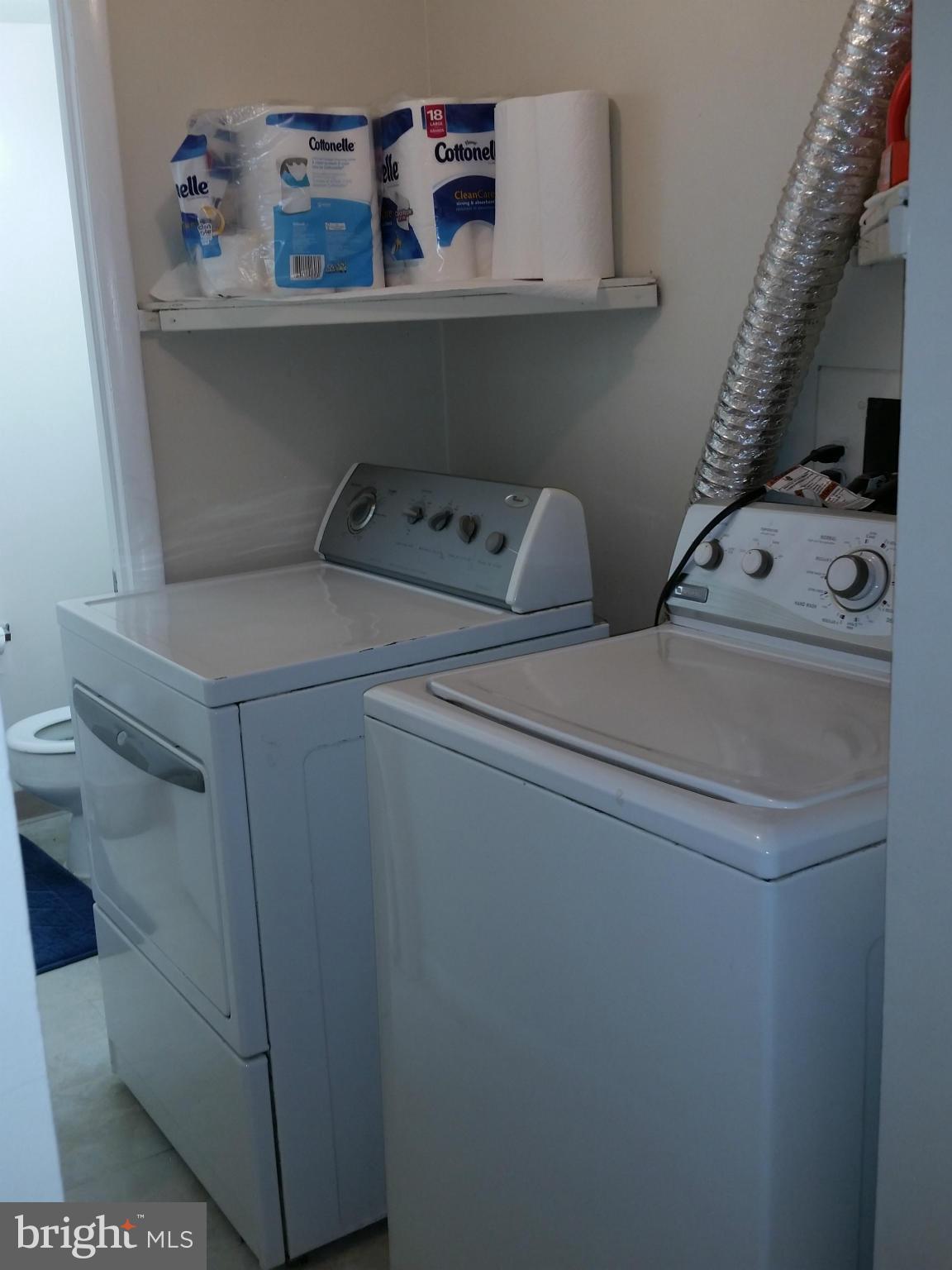 REFLECTION LAKE - Residential