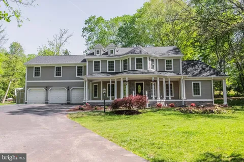 898 Golden Arrow Street, Great Falls, VA 22066 - MLS#: VAFX2237386