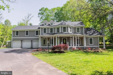 898 GOLDEN ARROW STREET GREAT FALLS VA 22066
