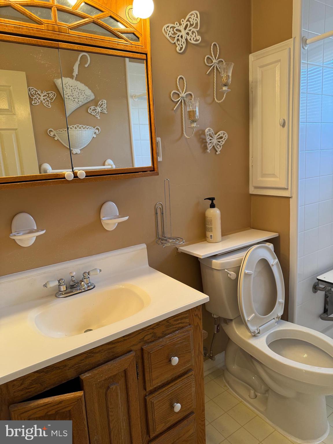 BROOKVILLE - Residential Lease