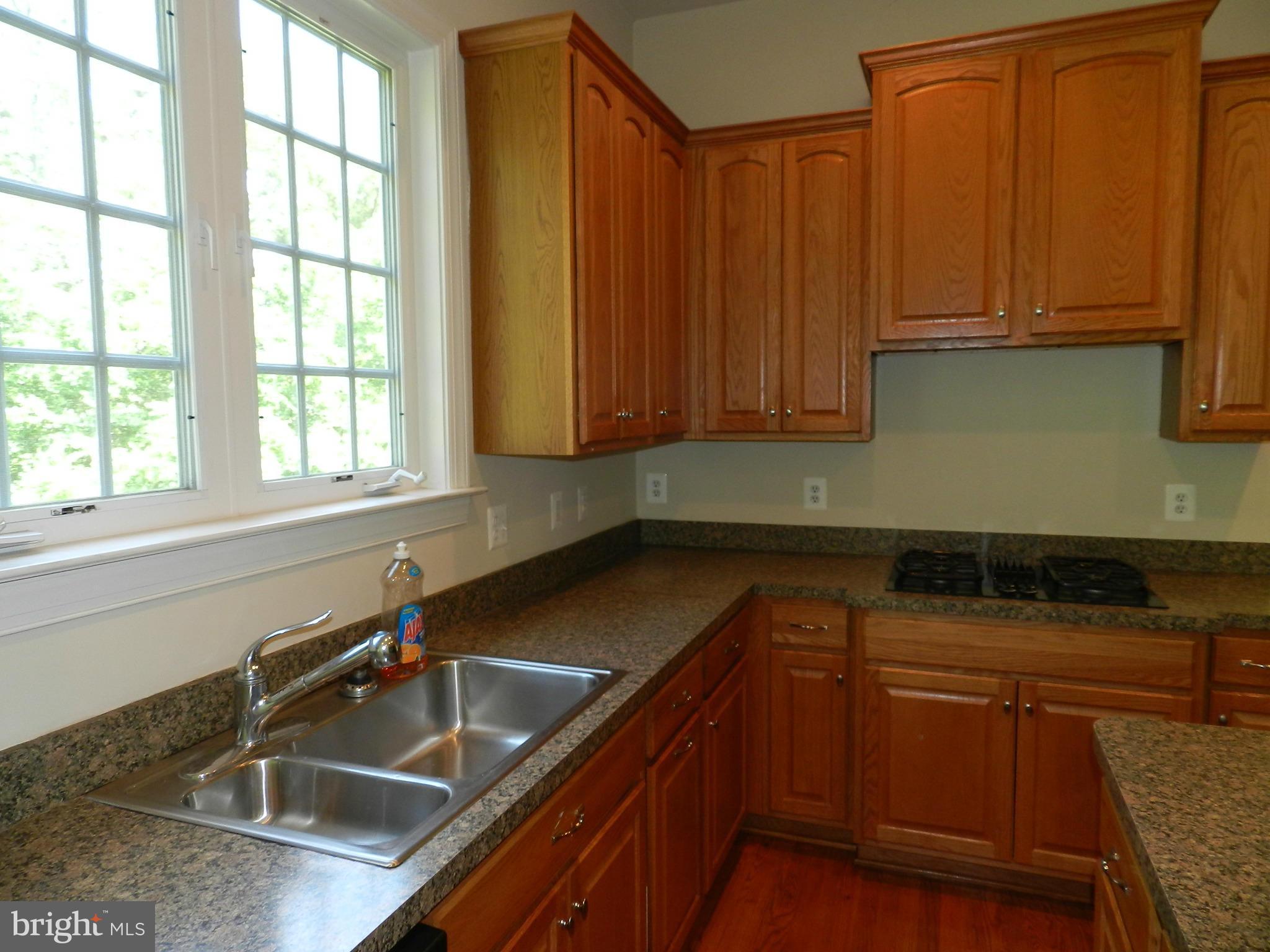 STONEWALL MANOR - Residential Lease