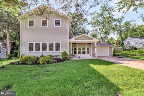 4406 ROUNDHILL ROAD ALEXANDRIA VA 22310
