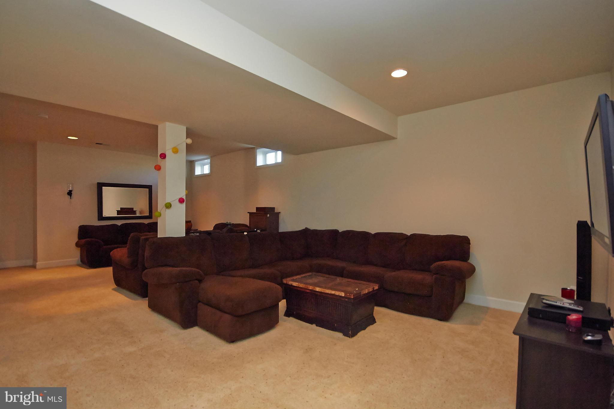 MAYFIELD TRACE - Residential