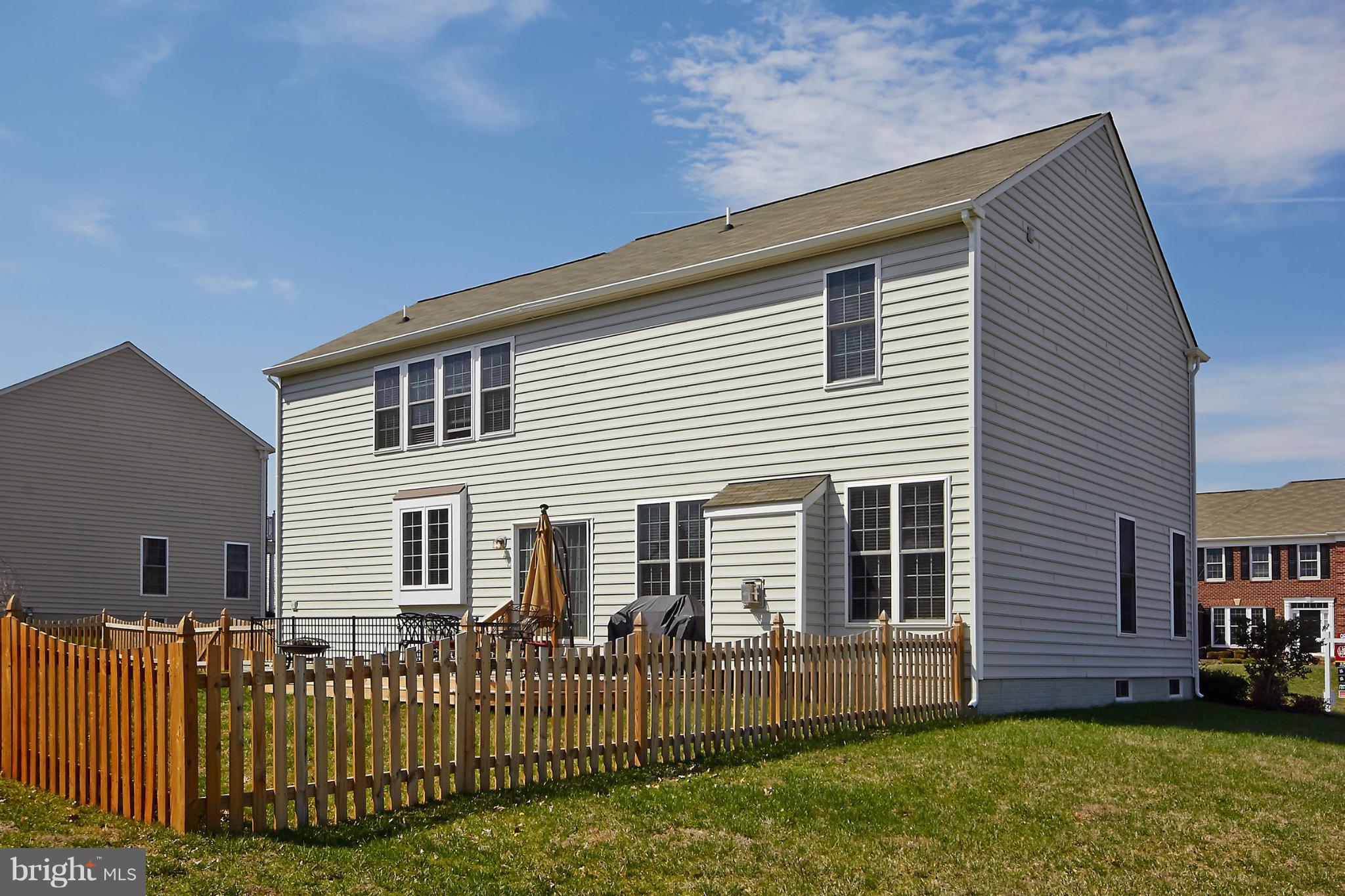 MAYFIELD TRACE - Residential