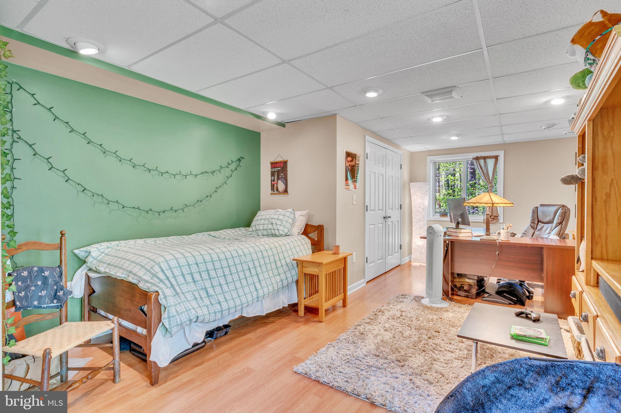 FRIENDSHIP WOODS - Residential