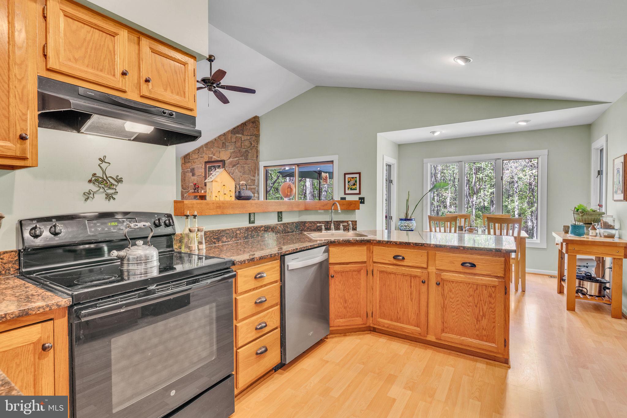 FRIENDSHIP WOODS - Residential