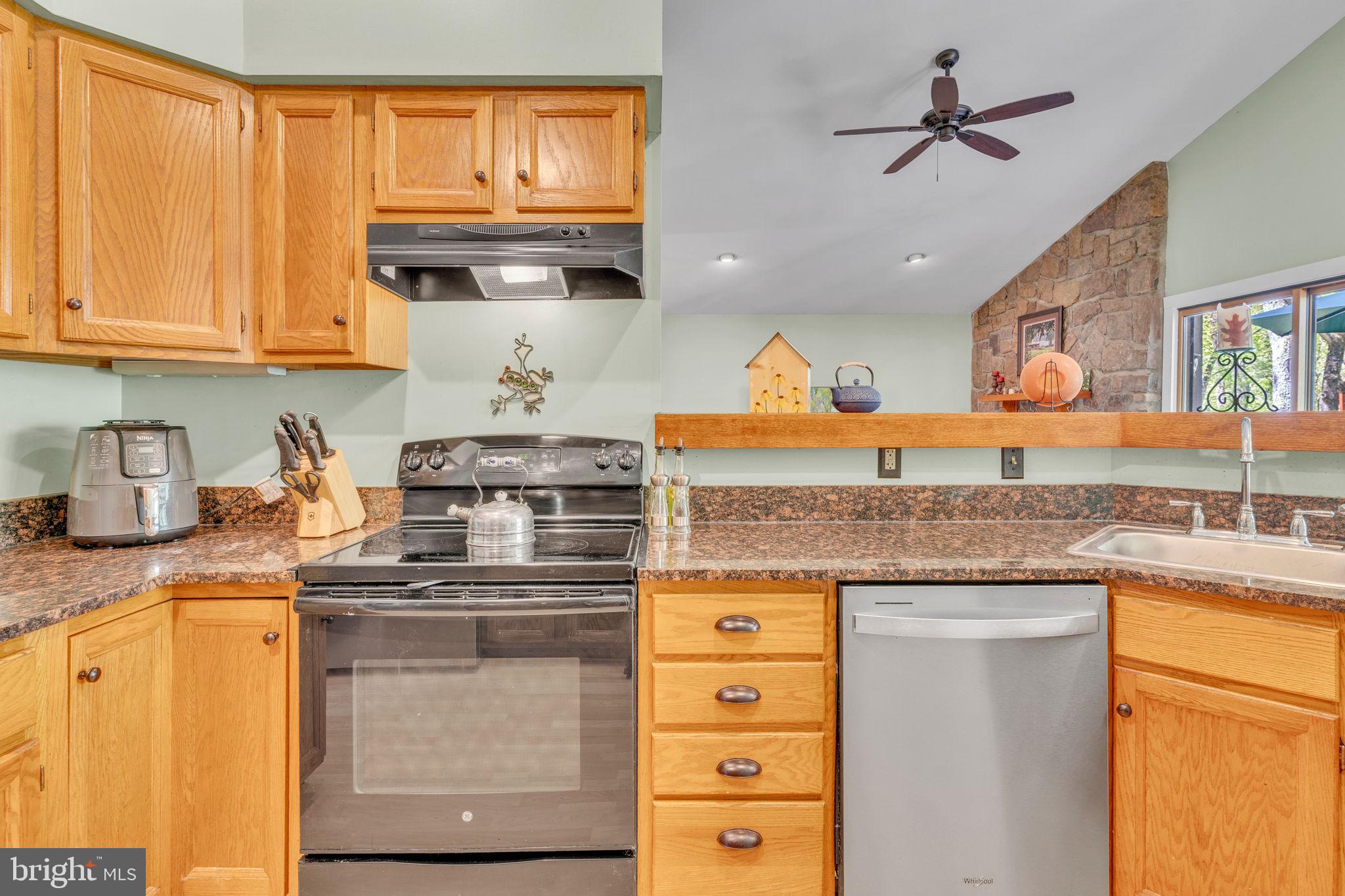 FRIENDSHIP WOODS - Residential