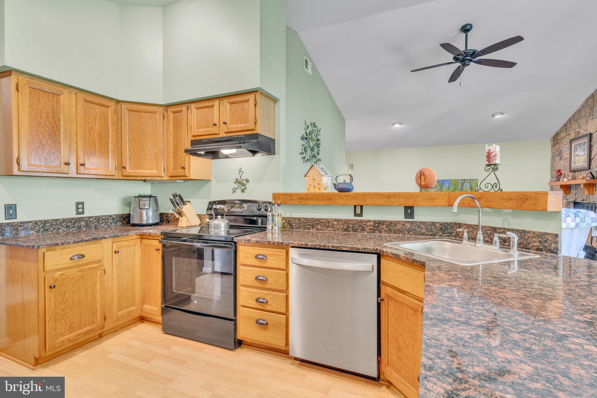 FRIENDSHIP WOODS - Residential