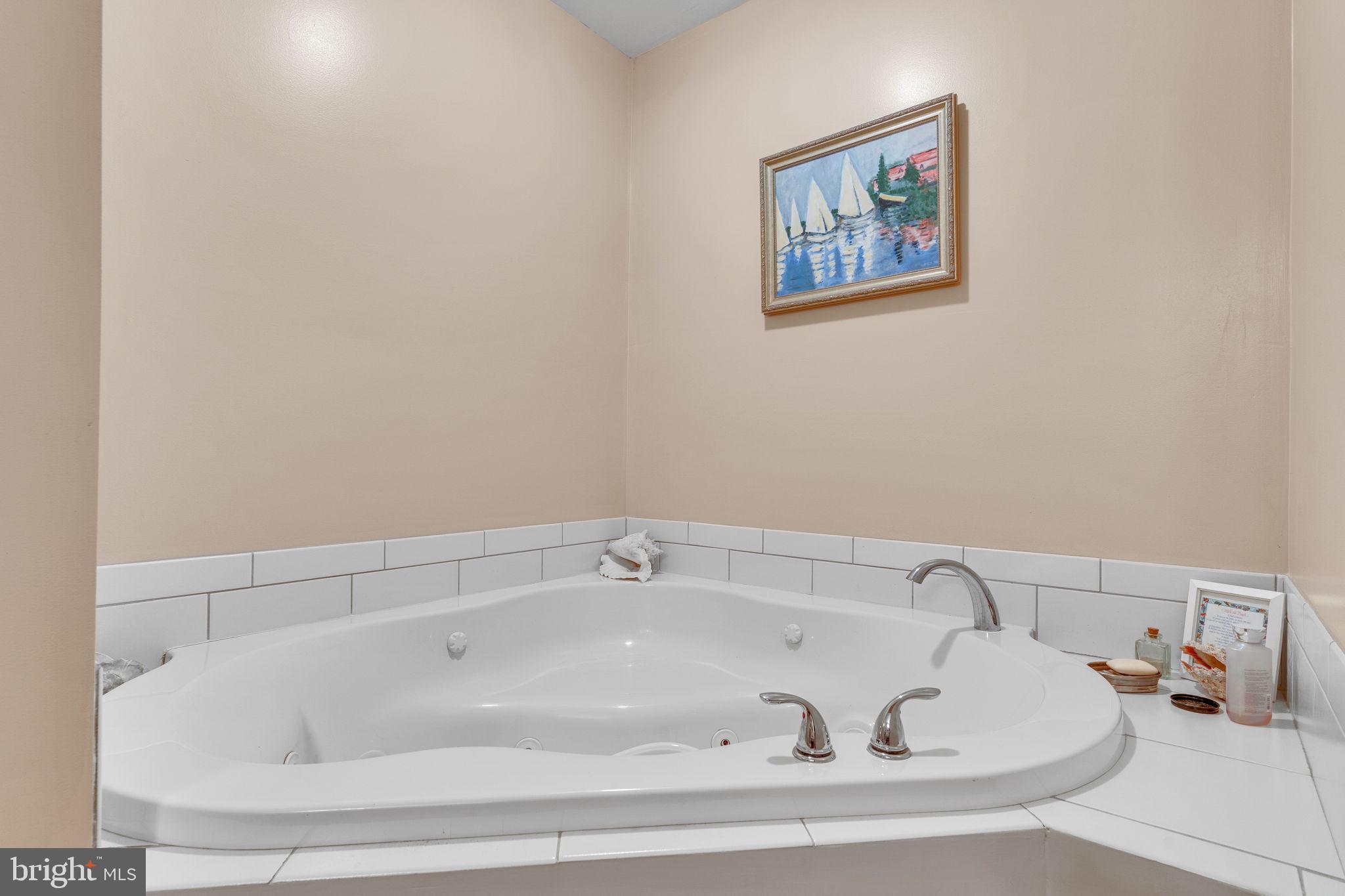 FRIENDSHIP WOODS - Residential