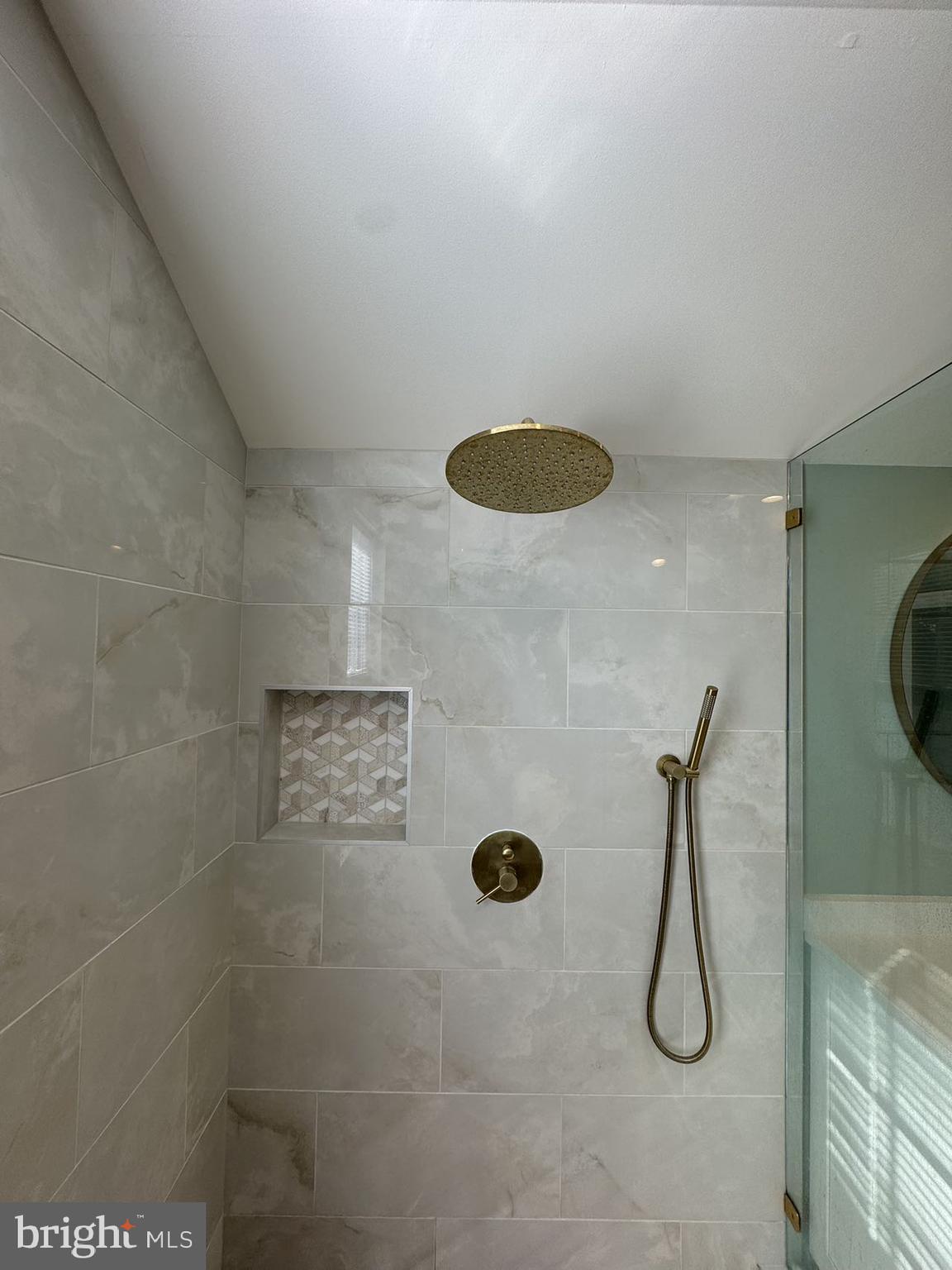 ROBALEED - Residential