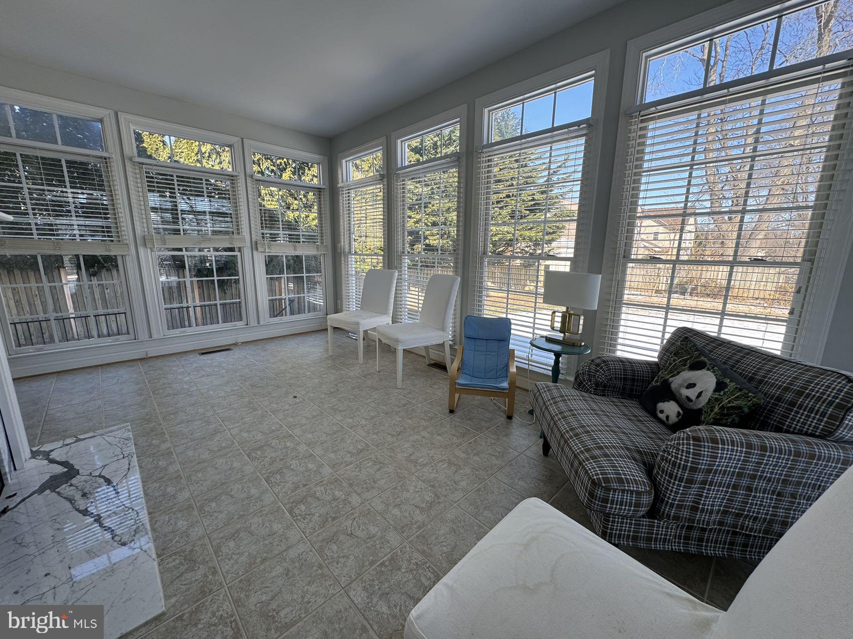 ROBALEED - Residential