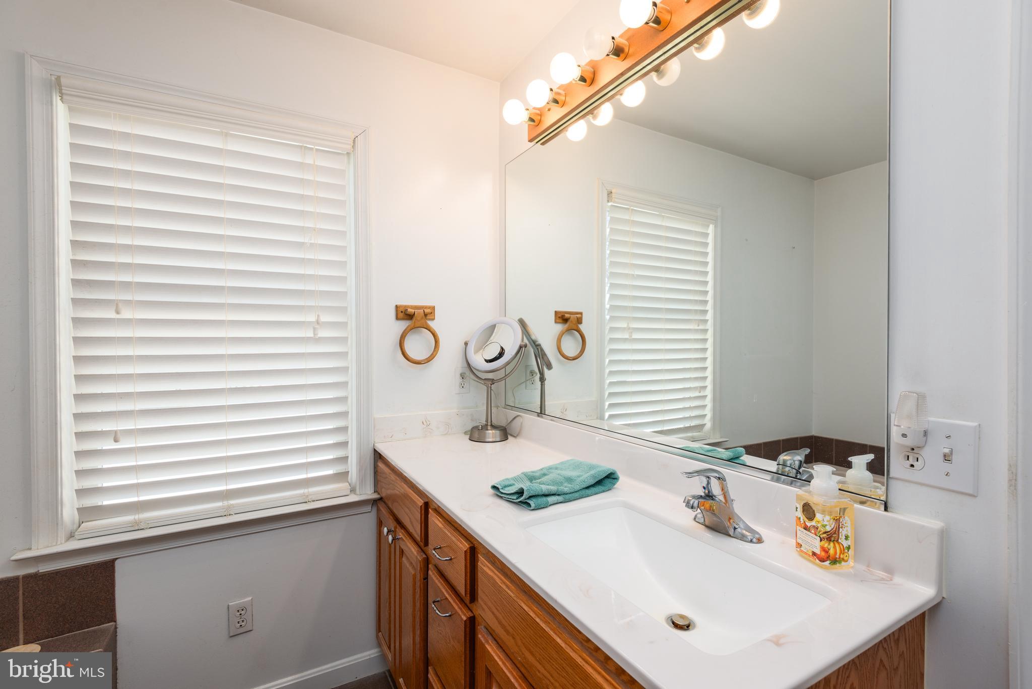 KIRWANS LANDING - Residential